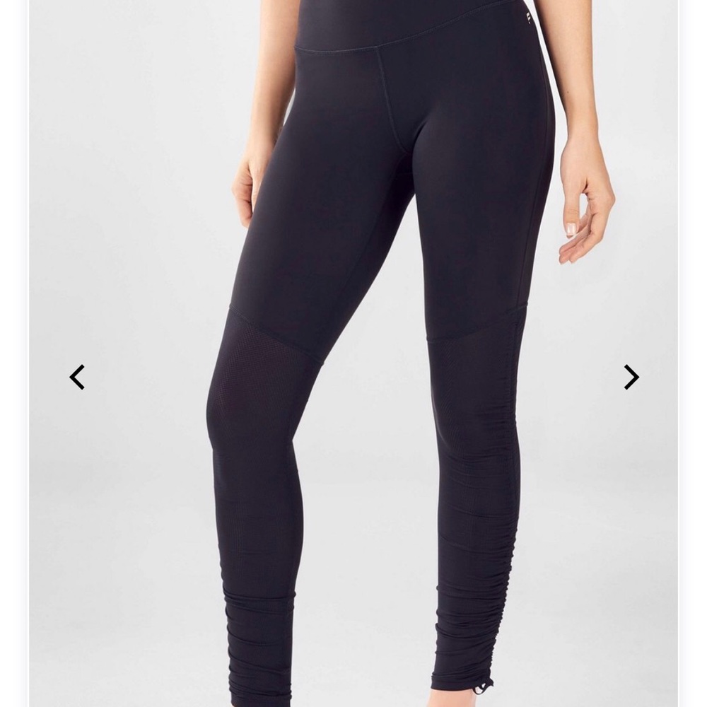 Fabletics • Cashel Powerform Legging